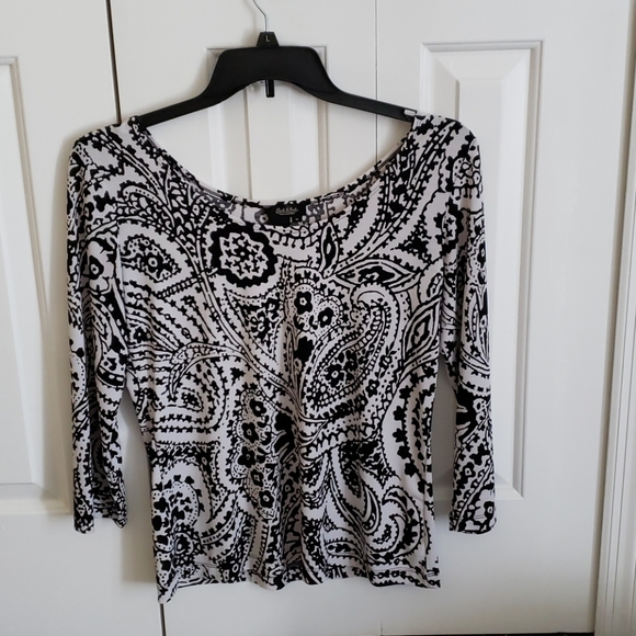 Top - Picture 1 of 4